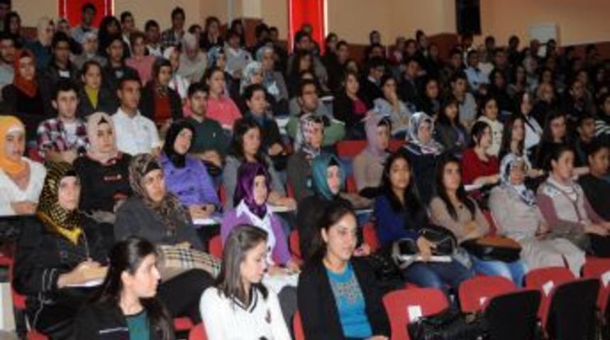Kilis 7 Aralık &Uuml;niversitesi&rsquo;nde 'Diksiyon Ve Etkili İletişim' Eğitimi