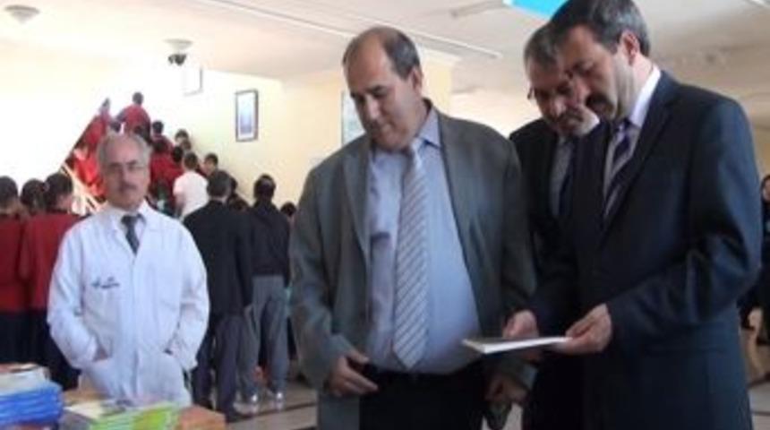 Kitap Fuarı'na İlgi