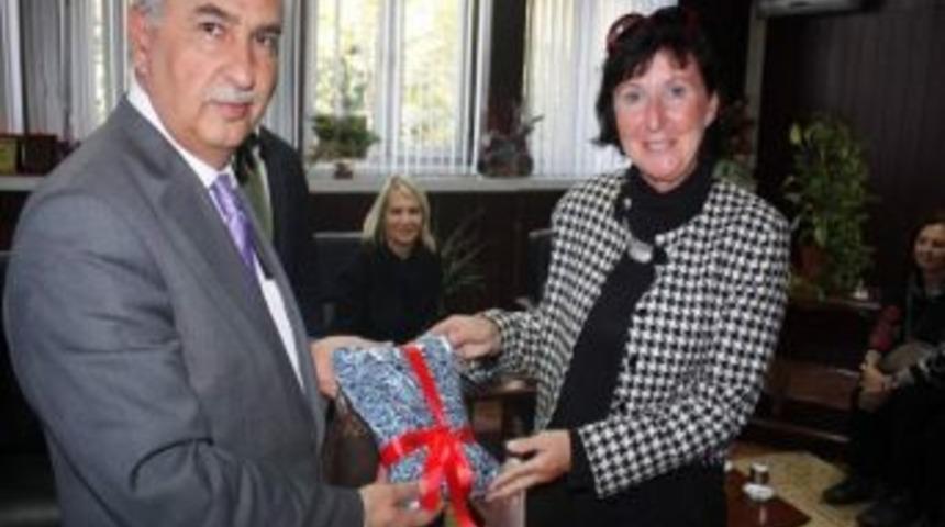 Geleneksel &Ccedil;ocuk Oyunları Yaşatmak Ve Tanıtmak Projesi