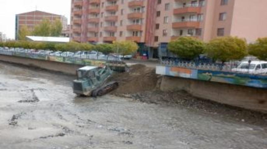 Oltu Deresi Coşkuyla Akacak