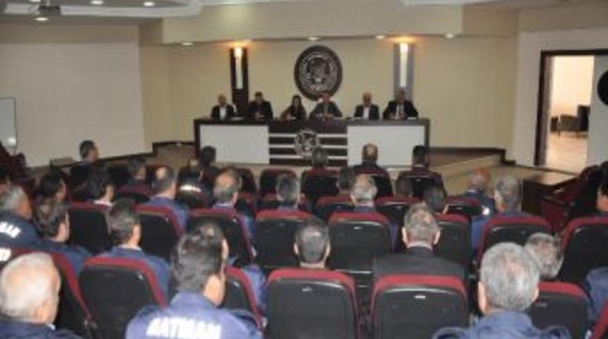 Belediye Başkanvekili Temel: "zabıta Halkla İyi Diyalog Kurmalı"