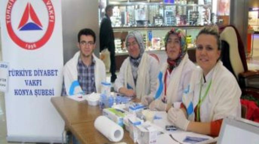 Konya&rsquo;da &Uuml;cretsiz Diyabet Taraması Yapıldı