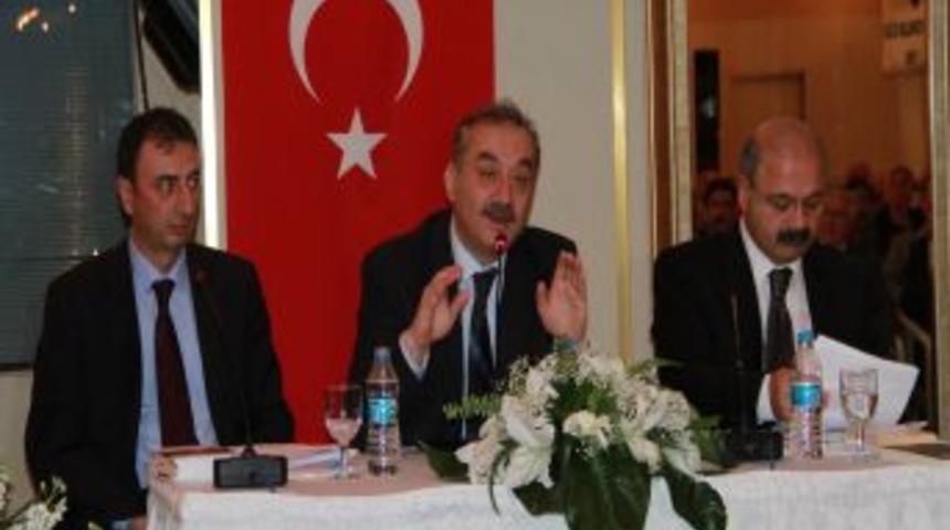 Anayasa Uzlaşma Kurulu &Uuml;yesi Prof. Tun&ccedil;: T&uuml;rkiye Başkanlık Sistemine Hazır Değil