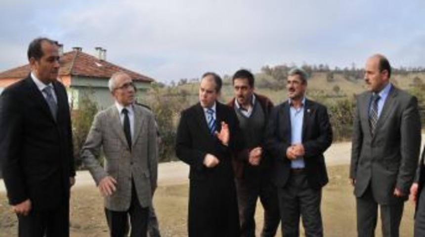 &Ouml;ğrencilerden &Ccedil;ağatay Kılı&ccedil;'lı İstiklal Marşı