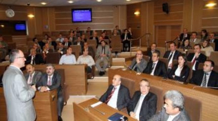 B&uuml;y&uuml;kşehir'de Liderlik Semineri