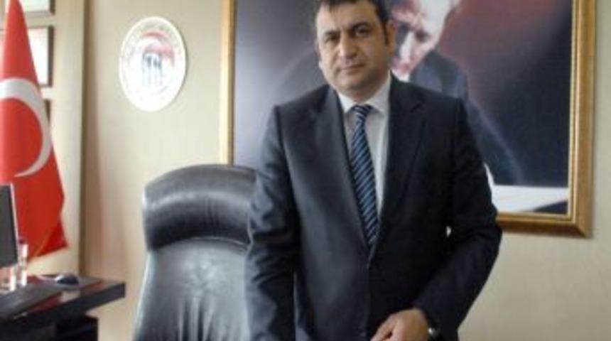 &Ccedil;om&uuml; Rekt&ouml;r&uuml; Prof. Dr. Sedat La&ccedil;iner: