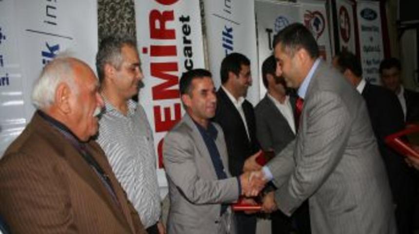 Bayramı Yurt Dışında Ge&ccedil;iren G&ouml;n&uuml;ll&uuml;ler Yaşadıklarını Anlattı