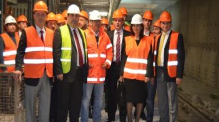 Ak Parti Vekili Rıfat Sait&rsquo;ten İzmir B&uuml;y&uuml;kşehir Belediyesine Metro G&ouml;ndermesi
