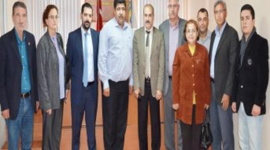 Tarsus CHP Heyeti, Sahil Sulama Birliği Ve Tema Vakfı'nı Ziyaret Etti