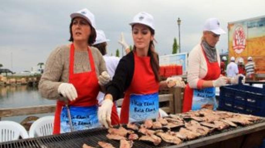 10 Bin Kişiye Balık Ekmek