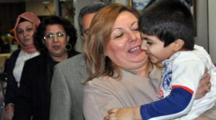 Ak Parti'li Can: L&ouml;semi Hastaları Ila&ccedil; Temininde Artık Sıkıntı Yaşamayacak