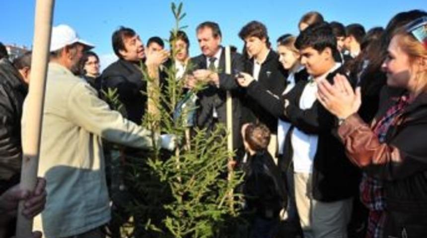 &ldquo;Her &ouml;ğrenci bir fidandır&rdquo;