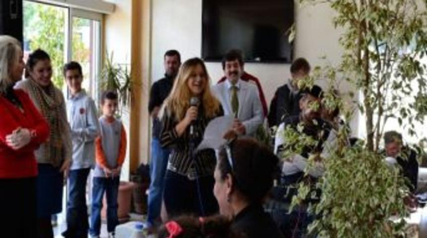 Urla Mhp Kadın Kolları Kahvaltıda Buluştu