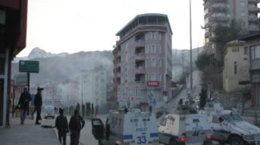 Hakkari&rsquo;de A&ccedil;lık Grevi Gerginliği