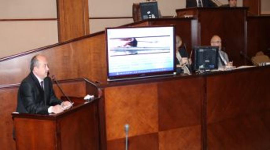 İSKİ'nin 2013 B&uuml;t&ccedil;esi B&uuml;y&uuml;kşehir Meclisi'nden Ge&ccedil;ti