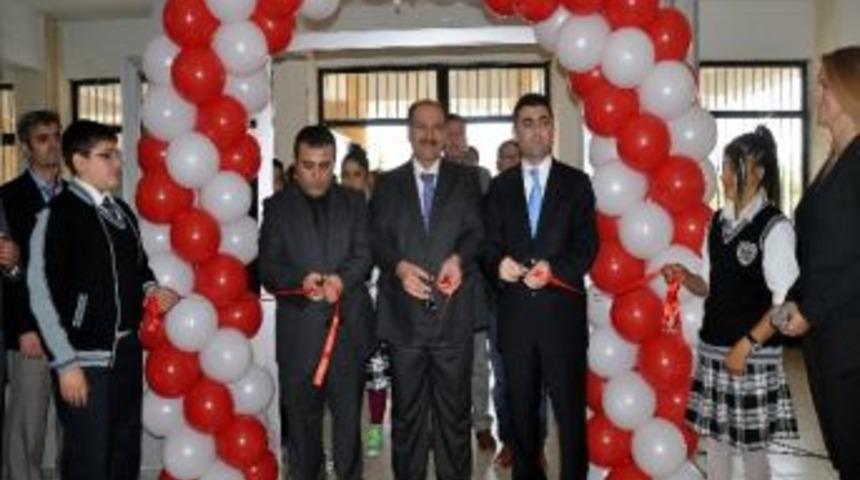 Nusaybin S&uuml;leyman B&ouml;l&uuml;nmez Anadolu Lisesi'nin A&ccedil;ılışı Yapıldı
