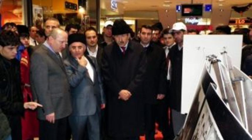 S&uuml;rg&uuml;nde 68. Yıl Sergisi Eskişehir&rsquo;de A&ccedil;ıldı