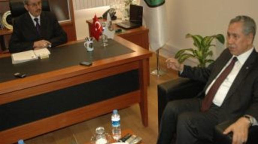 Arın&ccedil;'tan Manisa Barosu'na Ziyaret