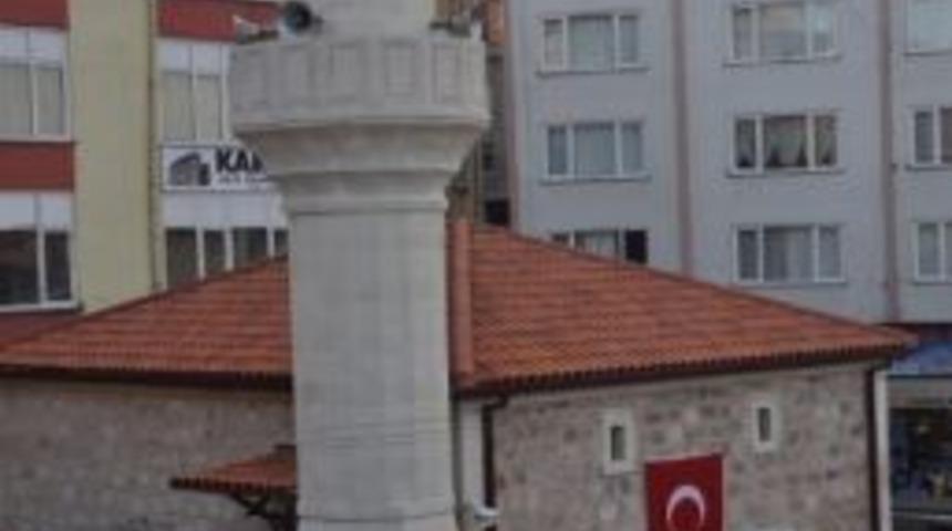 Bakan Şahin, Cami A&ccedil;ılışına Katıldı