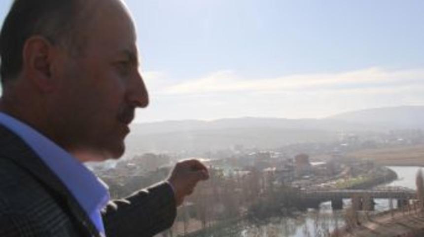 Ardahan&rsquo;da Harabe Binların Yerine Sağlık Binaları Yapılacak