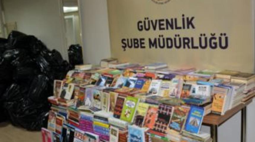 Korsan Kitap&ccedil;ılara Darbe
