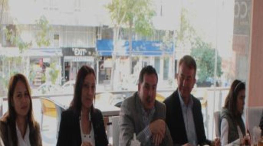 Zenbilci, Meclis &Uuml;yeleri Ve Parti Y&ouml;netimini Bilgilendirdi