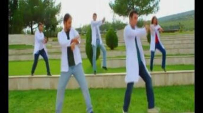 Bu Klibi 3 G&uuml;nde 350 Bin Kişi İzledi