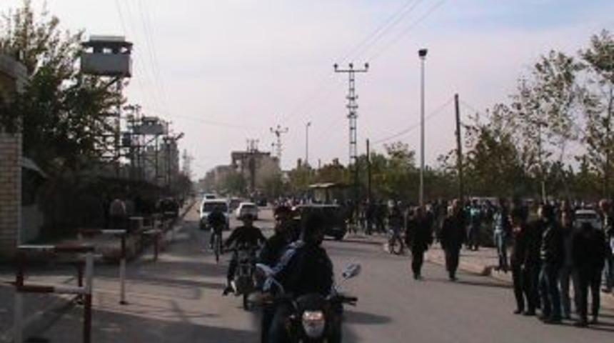 Batman Cezaevi'nde Durumu Kritik Mahkumlar, Hastaneye Kaldırılıyor