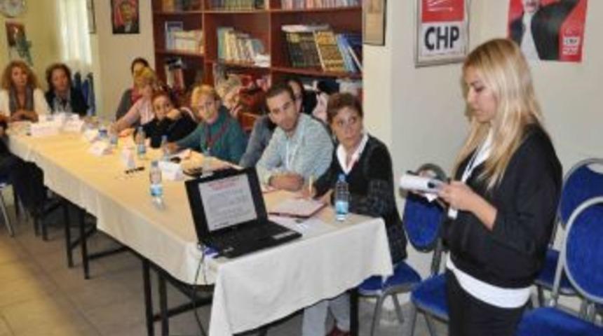 Kuşadası Chp İl&ccedil;e &Ouml;rg&uuml;t&uuml;nde Parti İ&ccedil;i Eğitim