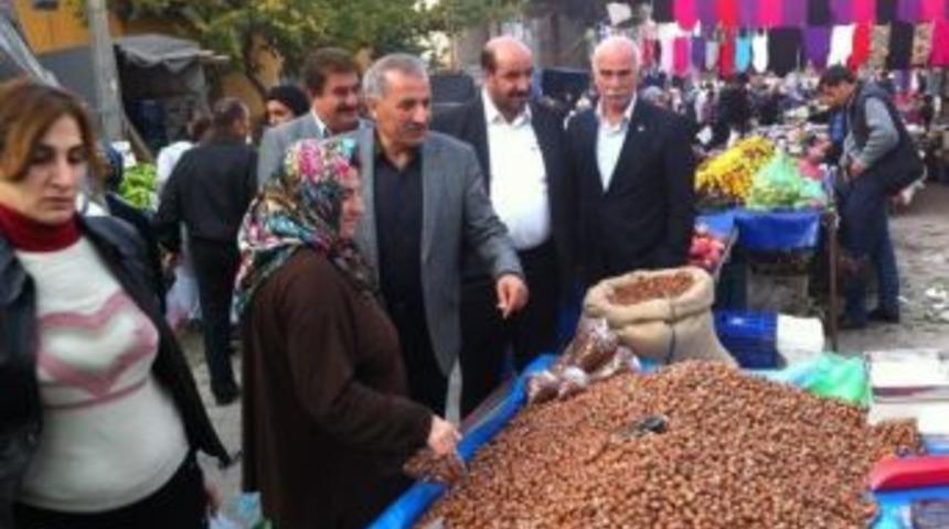 Ak Parti'li Şahin, Pazar Esnafını Ziyaret Etti