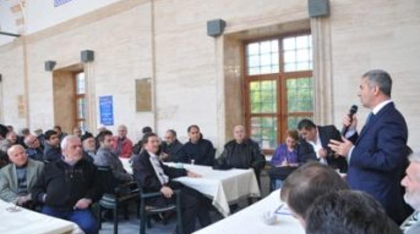 Vatandaşın sorularını yanıtladı