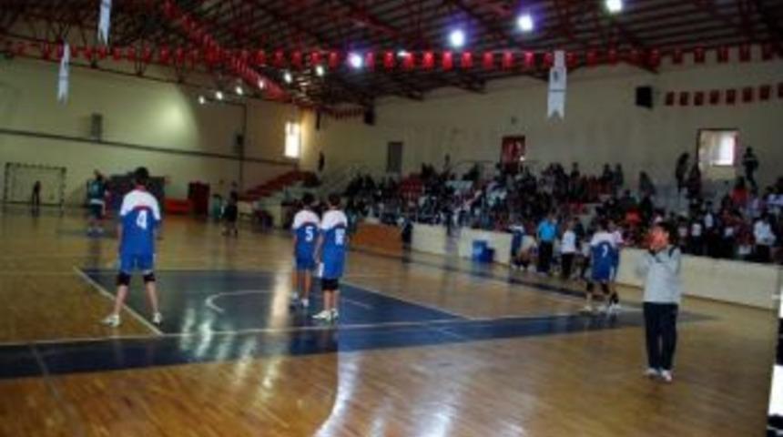 6. M&uuml;tareke Oyunları Hentbol M&uuml;sabakalarıyla Sona Erdi