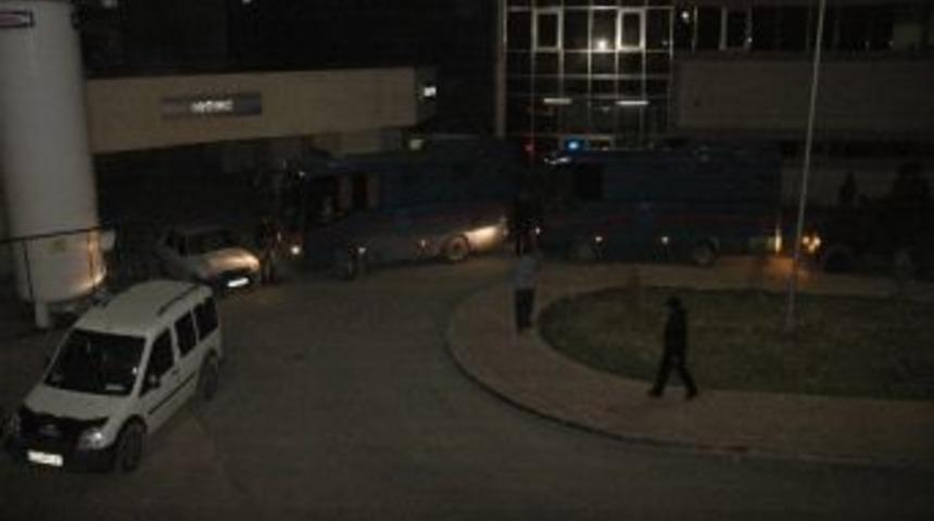 17 Tutuklu Hastanede