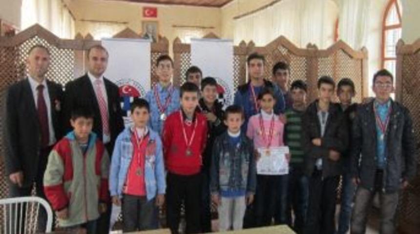 Ukd Satran&ccedil; Turnuvası