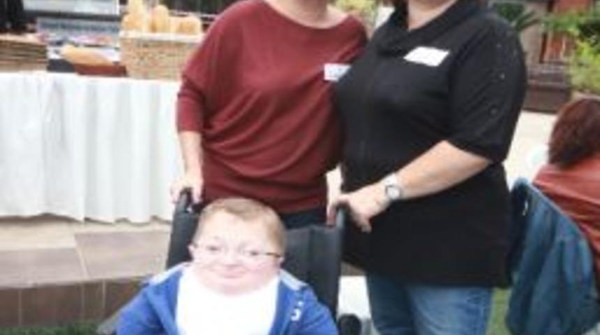 Eğitim G&ouml;n&uuml;ll&uuml;leri Adana&rsquo;da Buluştu