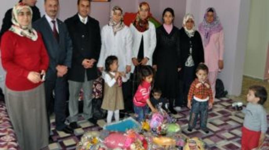 Trabzon&rsquo;dan Van&rsquo;a Oyuncak Kardeşliği K&ouml;pr&uuml;s&uuml; Kuruldu