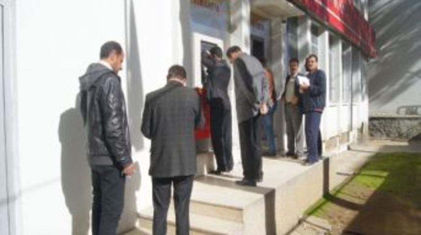 Bing&ouml;l&rsquo;&uuml;n Gen&ccedil; İl&ccedil;esinde Banka Şubesi Sıkıntısı