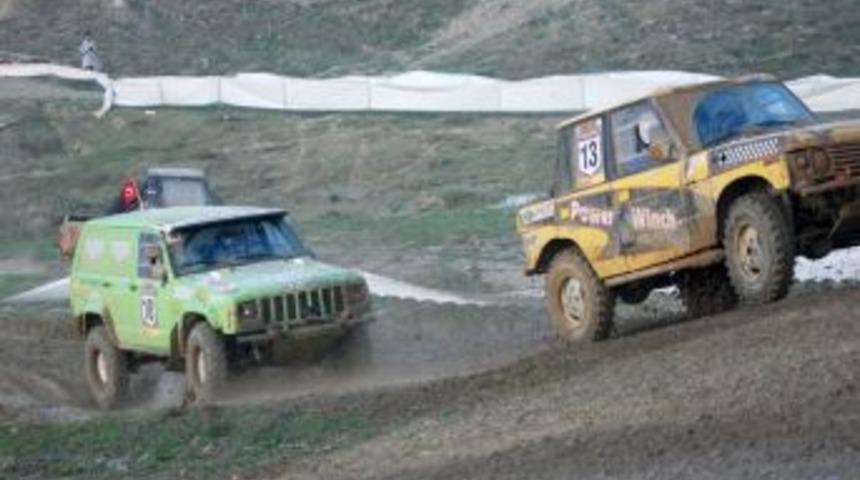 Off Road&rsquo;da Baba-oğul R&uuml;zgarı Esti