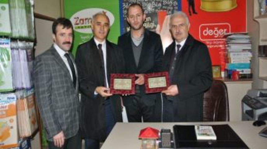 &Ccedil;ocuklar, Kumbarada Kitap Biriktirecek