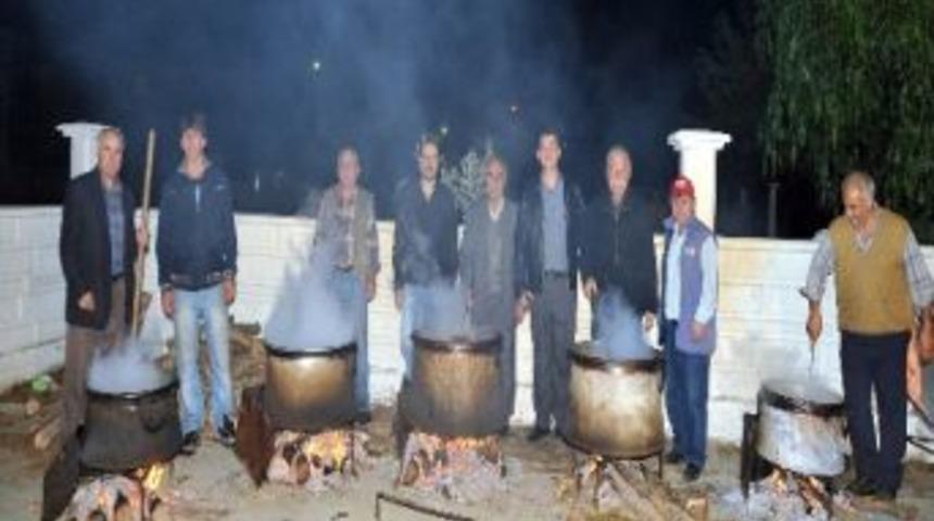 Sanayi Esnafından 3 Bin Kişiye Yemek