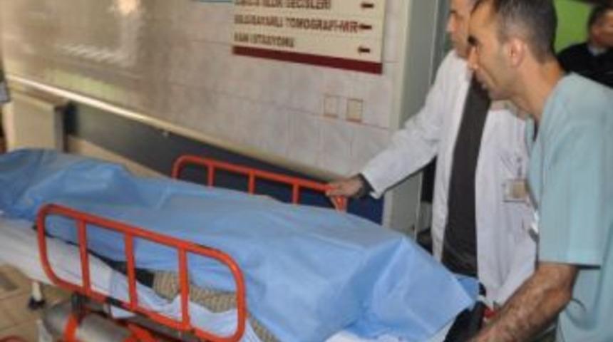 Yaşlı Adam Otob&uuml;s&uuml;n Altında Can Verdi