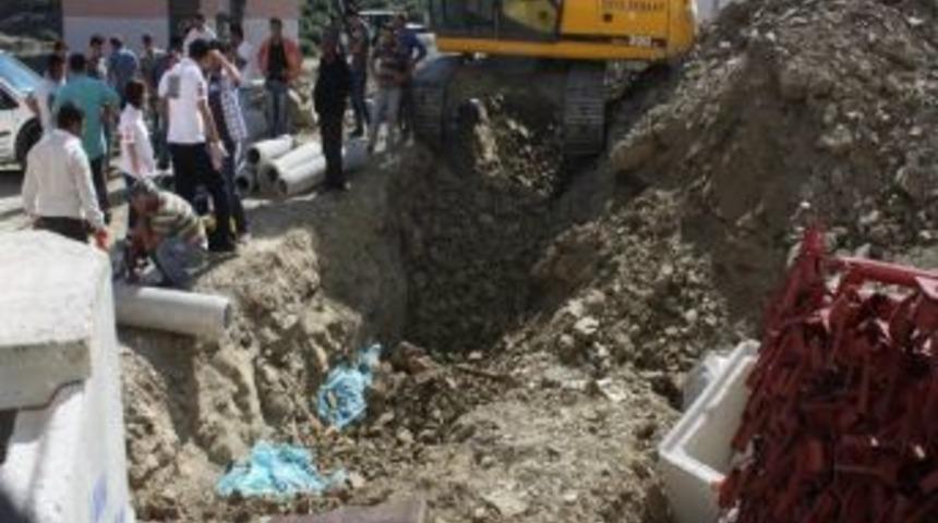 İş&ccedil;inin Kafası, &Ouml;ld&uuml;kten Sonra Kopmuş