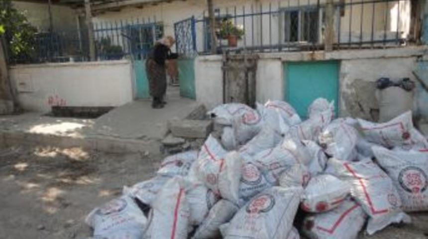 SYDV, Kış &Ouml;ncesi 2 Bin Ailenin Isınma Problemini &Ccedil;&ouml;zd&uuml;