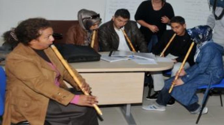 Etimesgut Belediyesi T&uuml;rk M&uuml;ziği Konservatuvarı&rsquo;na Kayıtlar Devam Ediyor