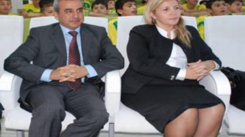 Diyarbakırlı &Ccedil;ocuklara Beden Dili Eğitimi Verildi