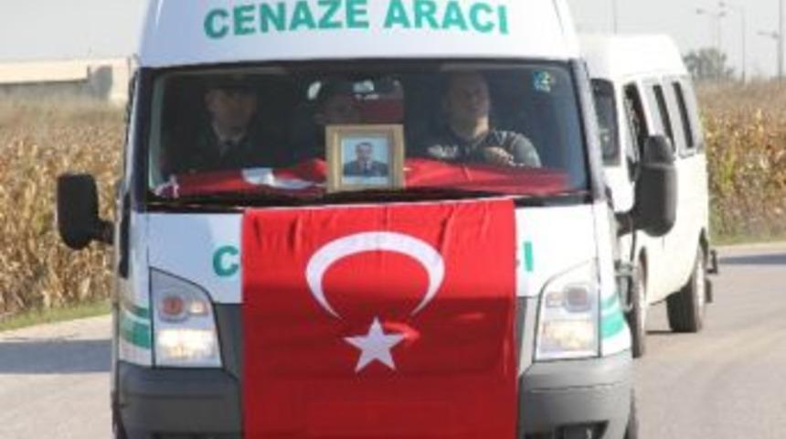 Şehit Astsubayın Cenazesi Adana'ya Getirildi