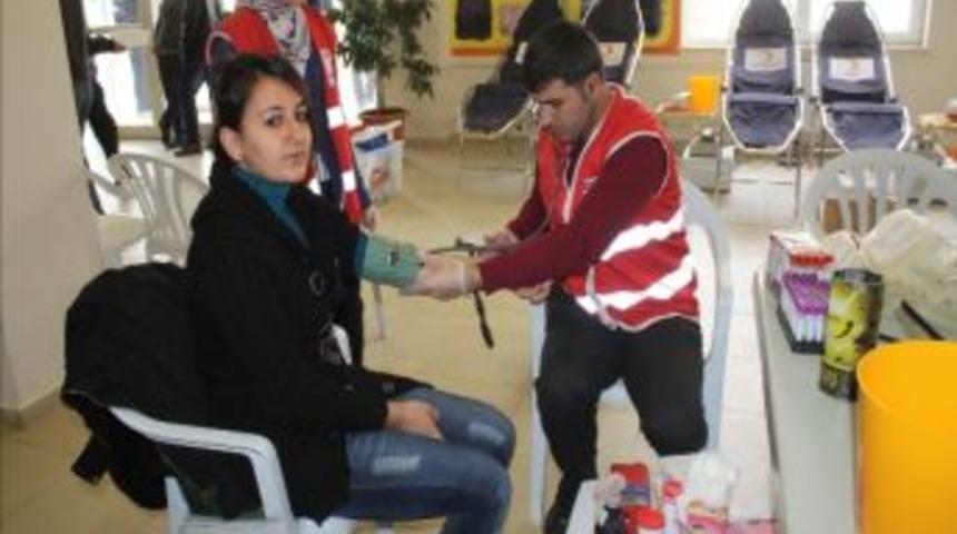 Be&uuml;&rsquo;de Kan Bağışı Kampanyası