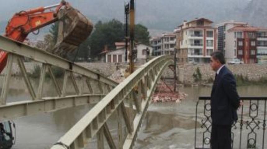 Yeşilırmak&rsquo;a 12. K&ouml;pr&uuml;