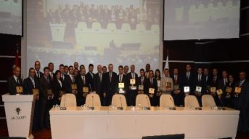 Siyaset Akademisi &Ouml;d&uuml;l T&ouml;reni