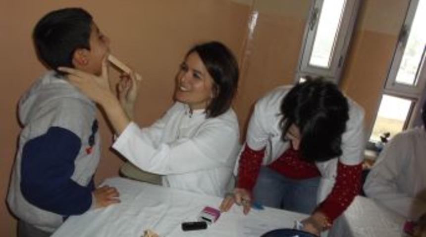 ETKİNDER&rsquo;den &Ouml;ğrencilere Y&ouml;nelik Diş Taraması Hizmeti